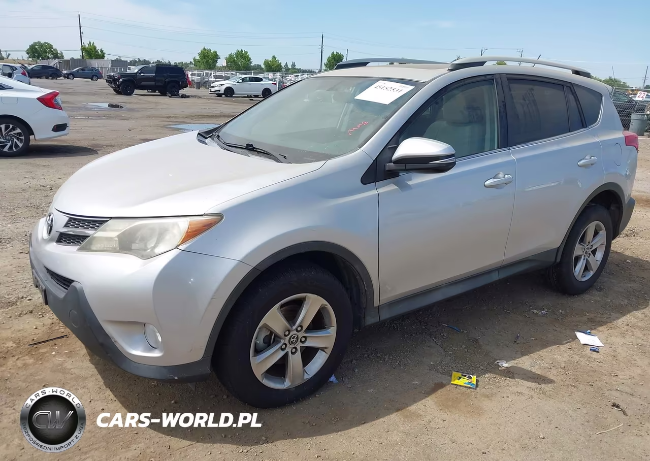 2015 Toyota Rav4 Xle VIN:2T3WFREV3FW181536 - 2