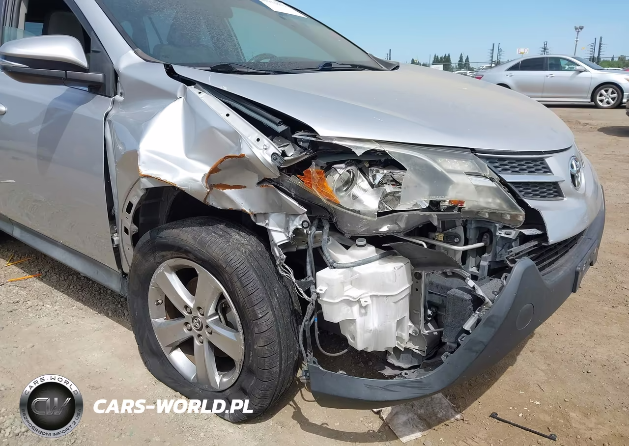 2015 Toyota Rav4 Xle VIN:2T3WFREV3FW181536 - 6