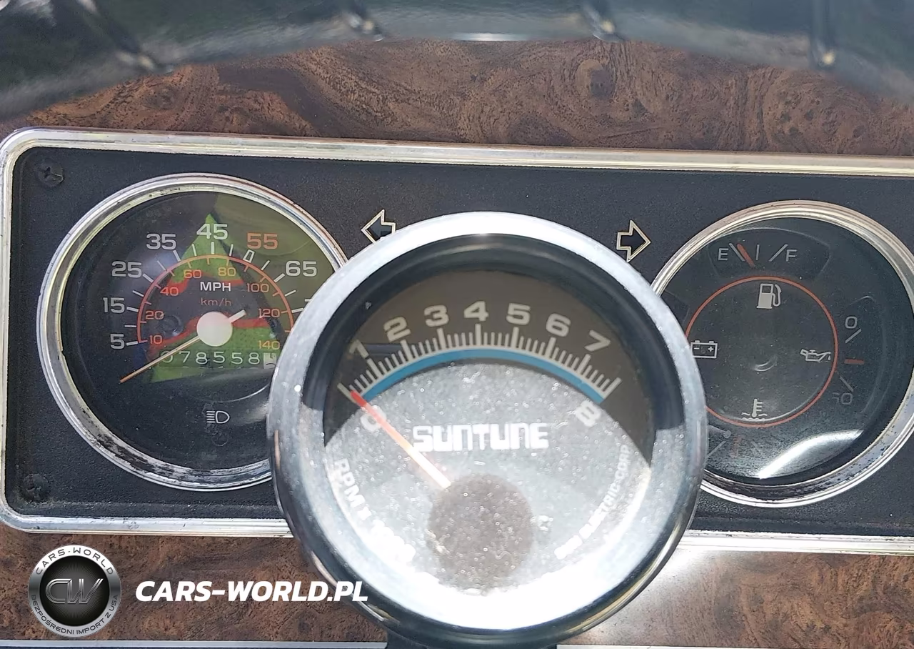 1984 Chevrolet P30 VIN:1GBJP37WXE3329438 - 7