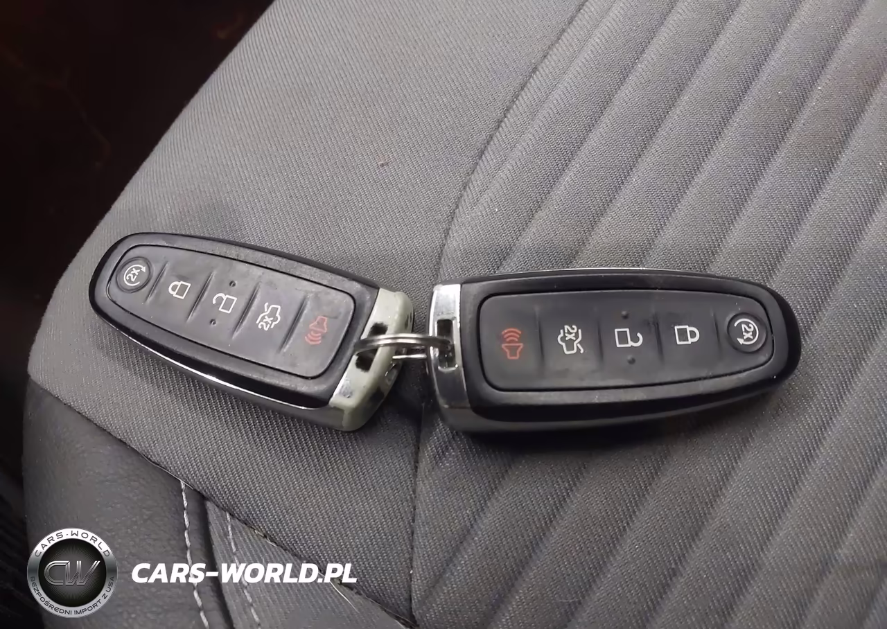 2019 Ford Escape Se VIN:1FMCU9GD0KUC04464 - 11