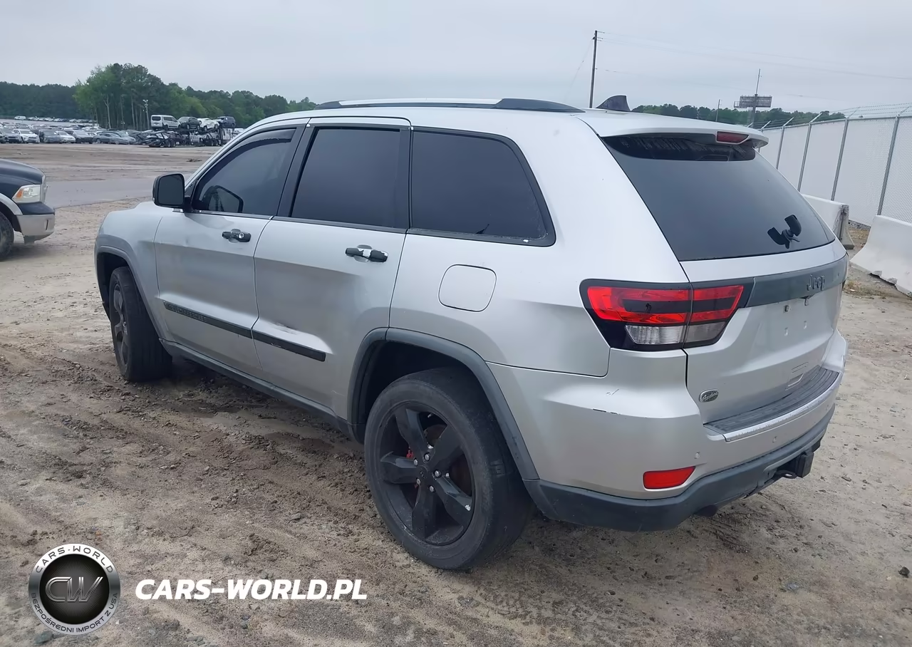 2011 Jeep Grand Cherokee Overland VIN:1J4RR6GT8BC512875 - 3