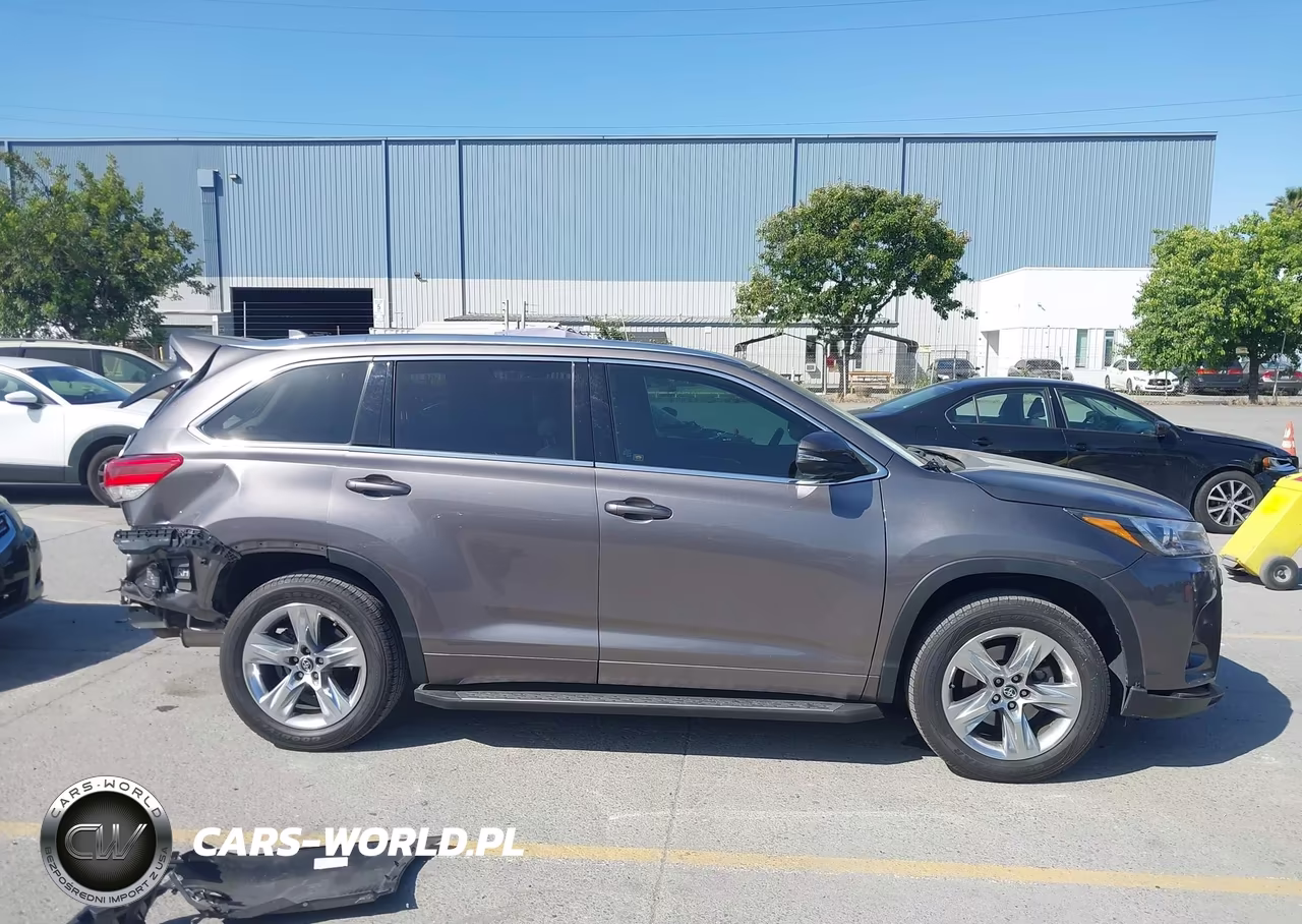 2019 Toyota Highlander Limited VIN:5TDYZRFH5KS350993 - 14