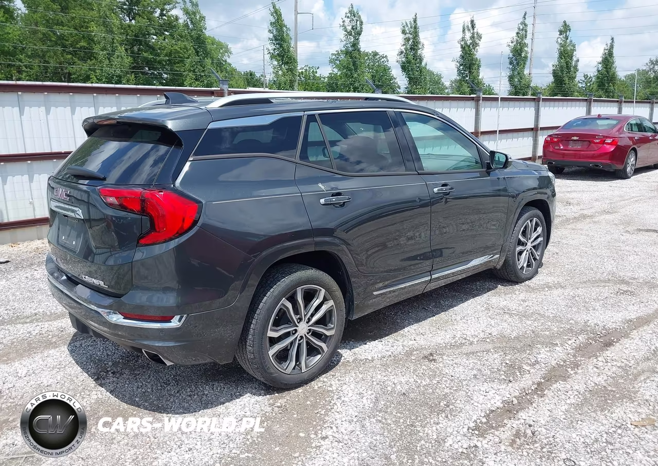 2018 GMC Terrain Denali VIN:3GKALSEX6JL320798 - 4