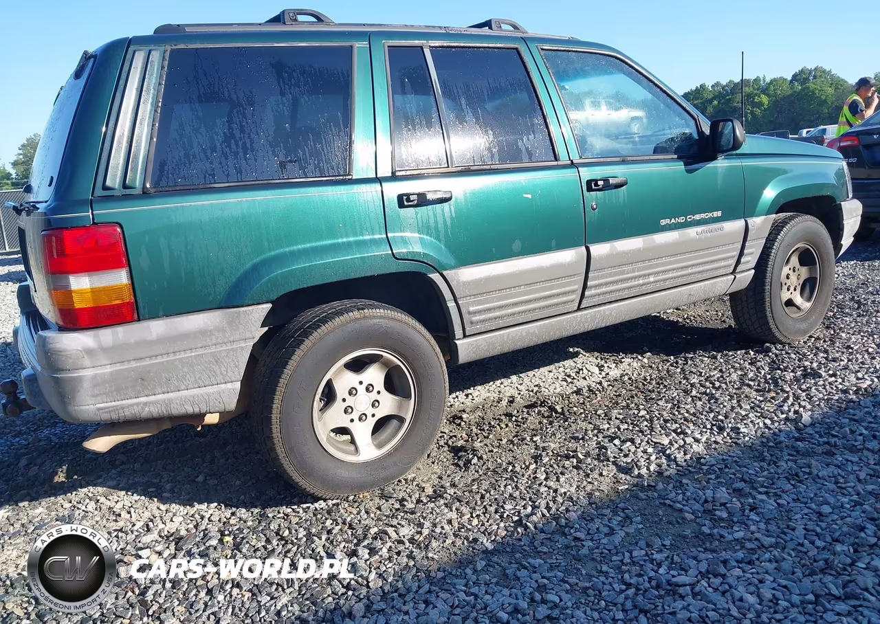 1998 Jeep Grand Cherokee Laredo VIN:1J4FX58S9WC124908 - 4