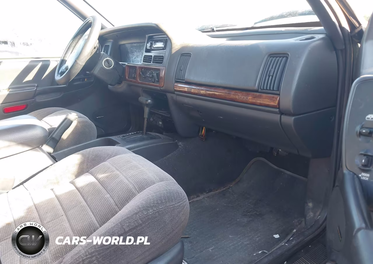 1998 Jeep Grand Cherokee Laredo VIN:1J4FX58S9WC124908 - 5