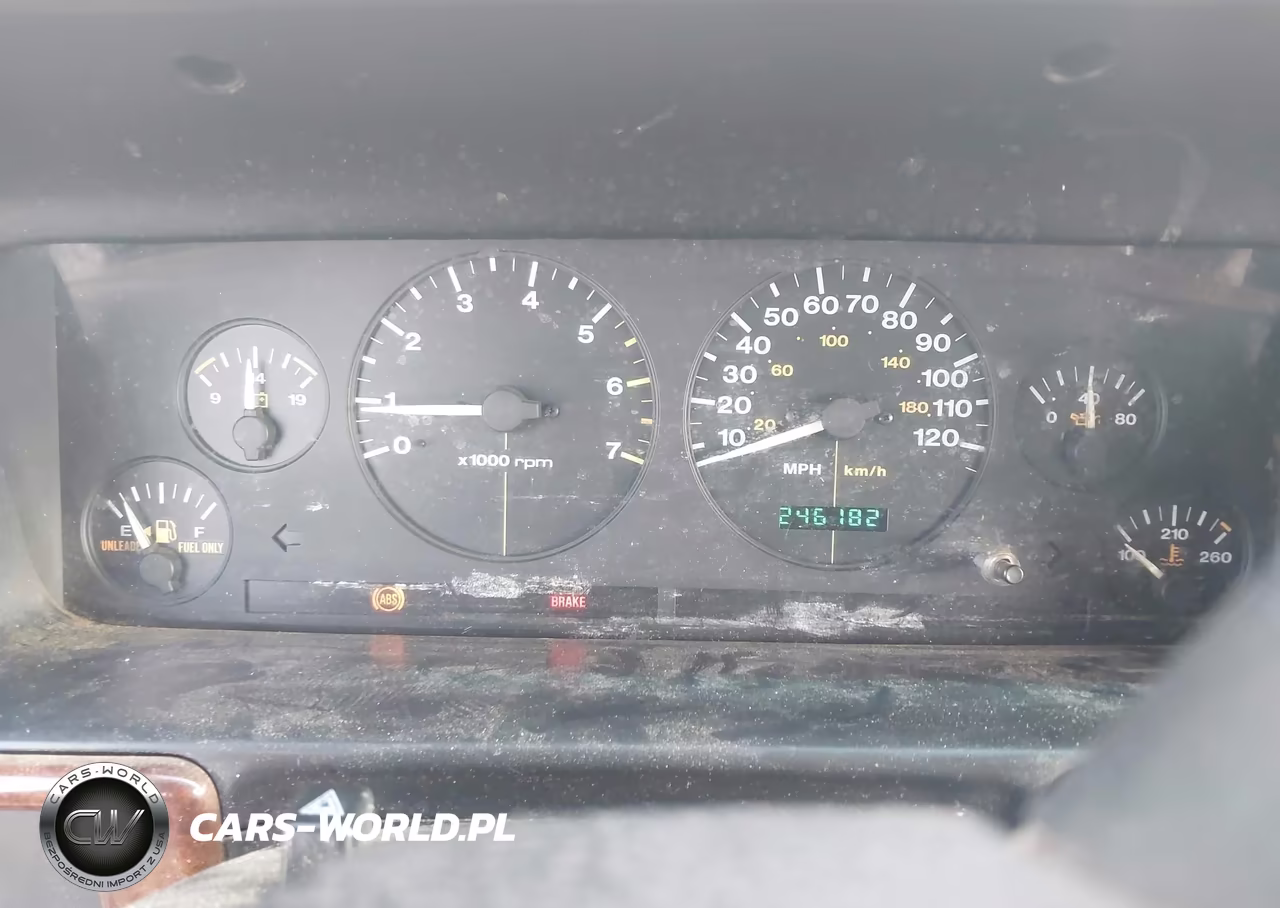1998 Jeep Grand Cherokee Laredo VIN:1J4FX58S9WC124908 - 7