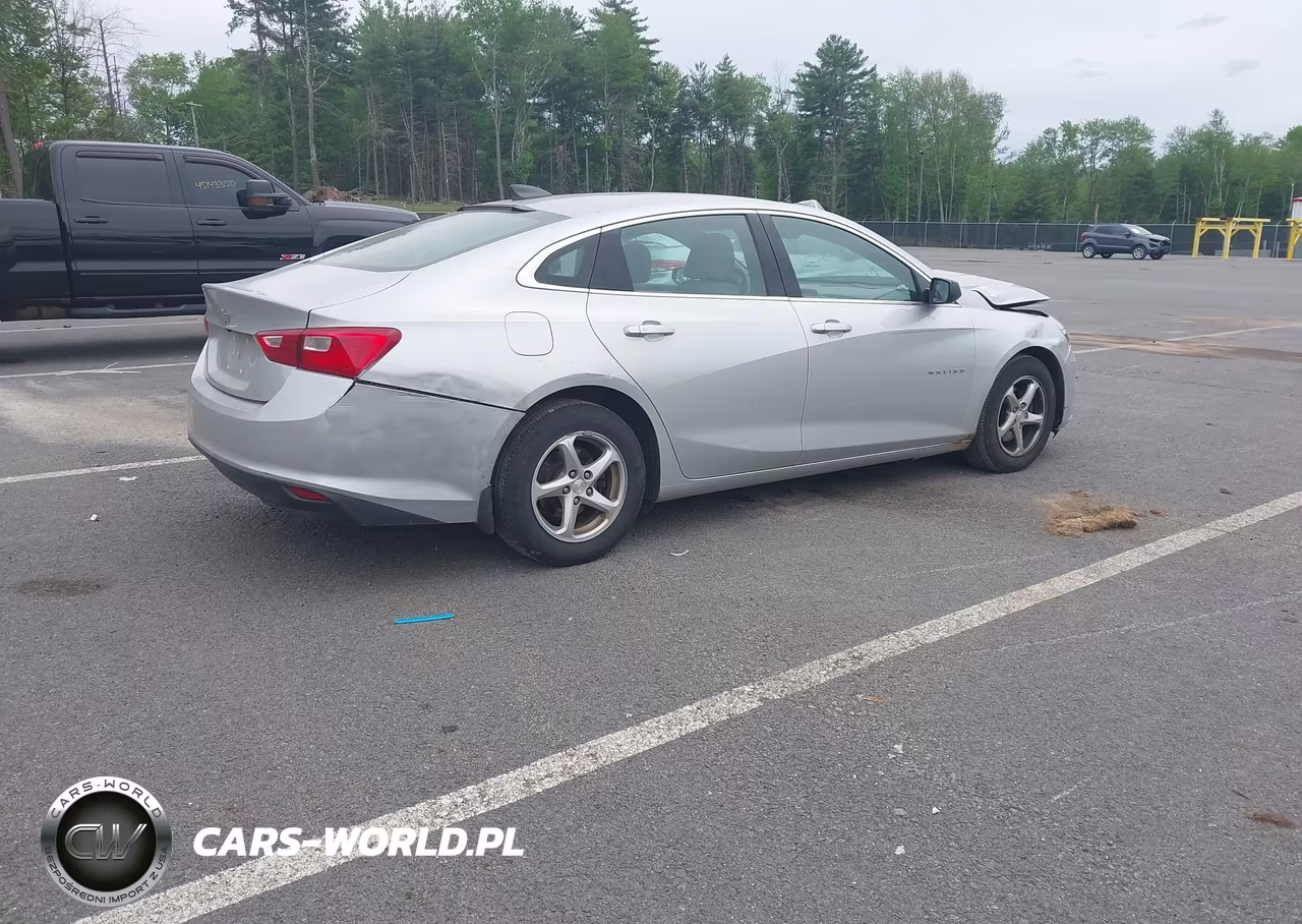 2017 Chevrolet Malibu Ls VIN:1G1ZB5ST4HF106541 - 4