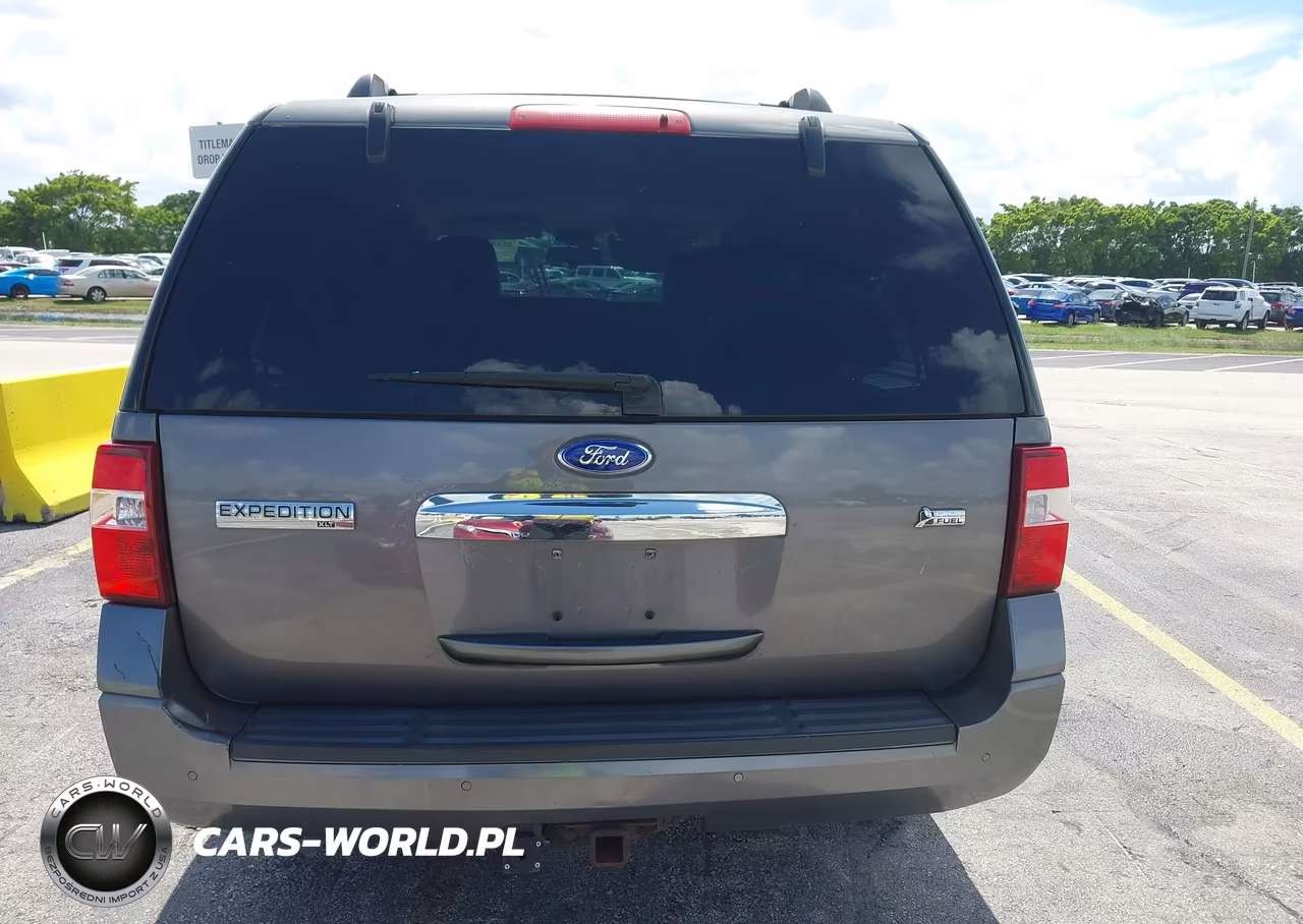 2011 Ford Expedition Xlt VIN:1FMJU1H59BEF54217 - 16