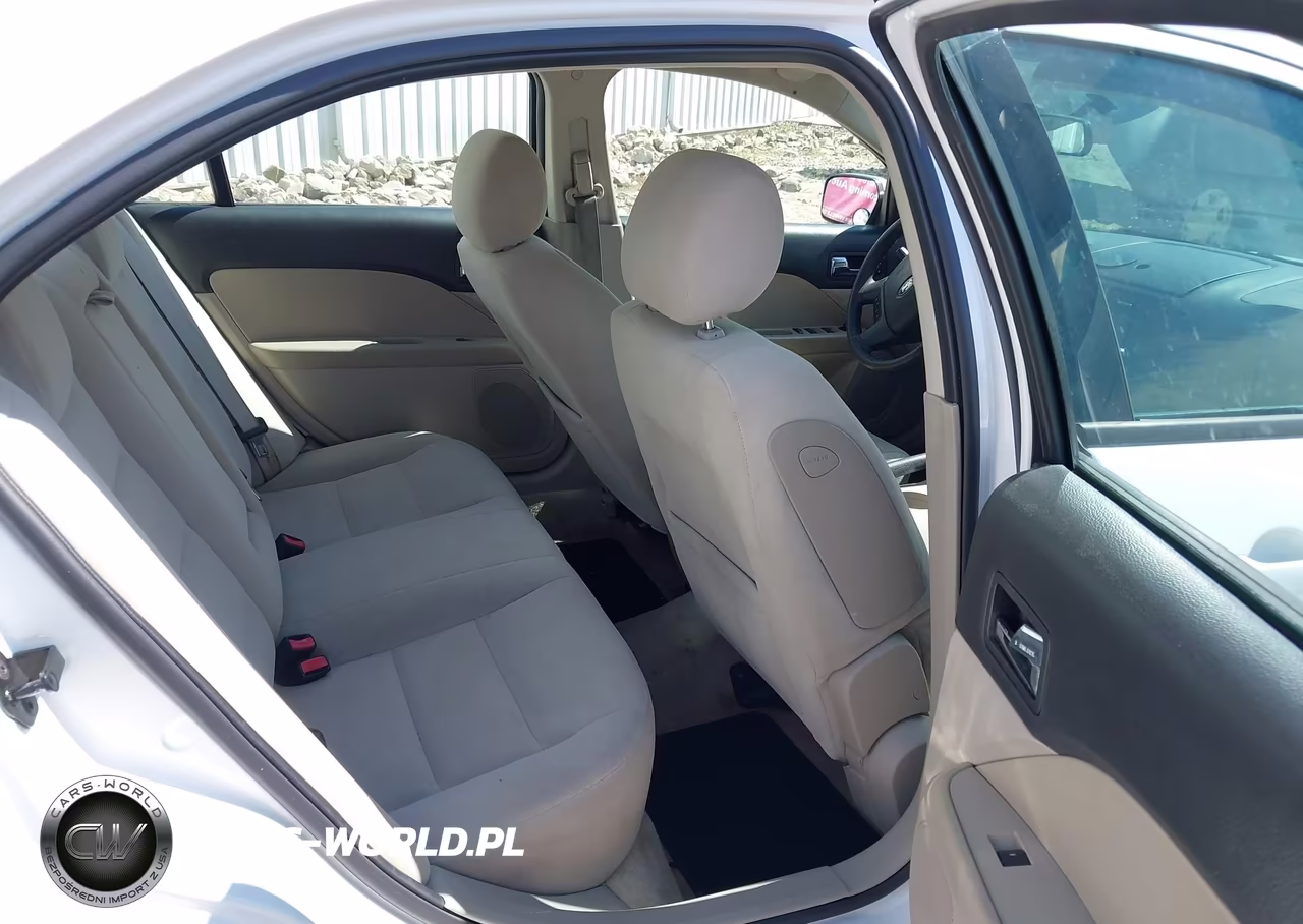 2007 Ford Fusion Se VIN:3FAHP07Z47R200804 - 8