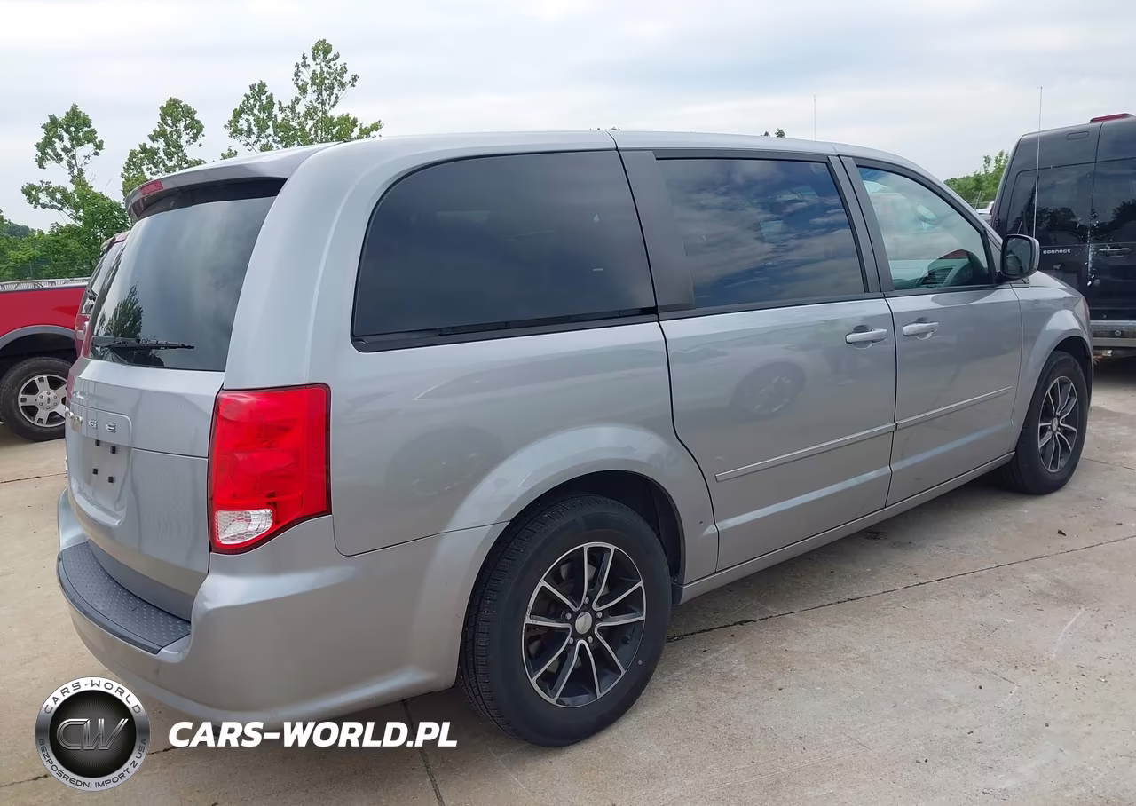 2015 Dodge Grand Caravan Se Plus VIN:2C4RDGBG2FR723880 - 4