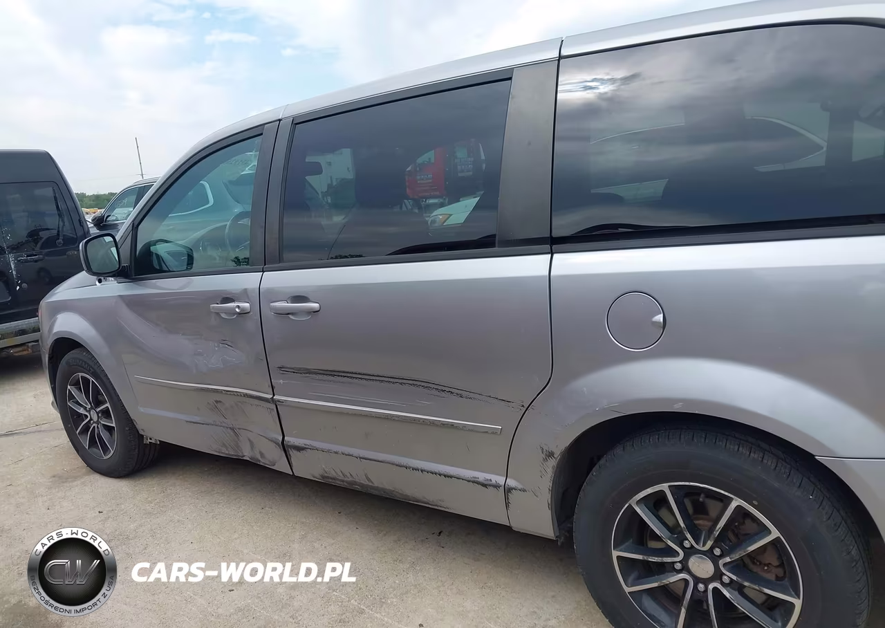 2015 Dodge Grand Caravan Se Plus VIN:2C4RDGBG2FR723880 - 6