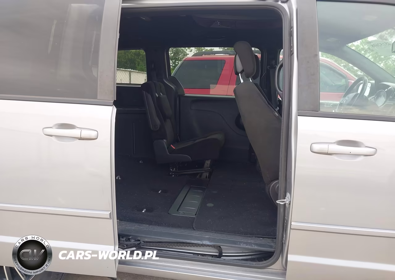 2015 Dodge Grand Caravan Se Plus VIN:2C4RDGBG2FR723880 - 8