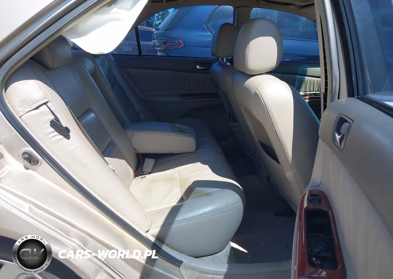 2003 Toyota Camry Xle VIN:4T1BE30KX3U220168 - 8
