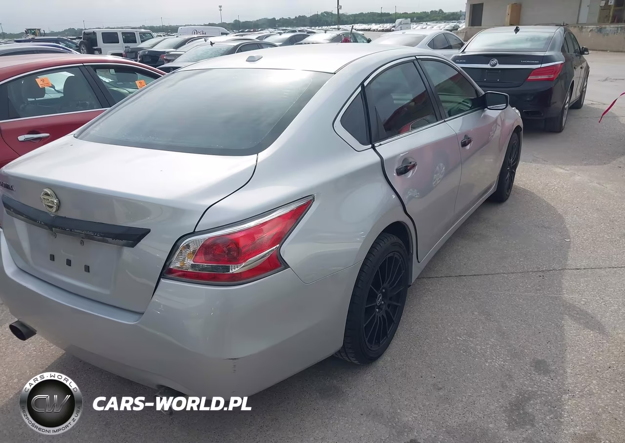 2015 Nissan Altima 2.5-2.5 S-2.5 Sl-2.5 Sv VIN:1N4AL3AP6FC179750 - 4