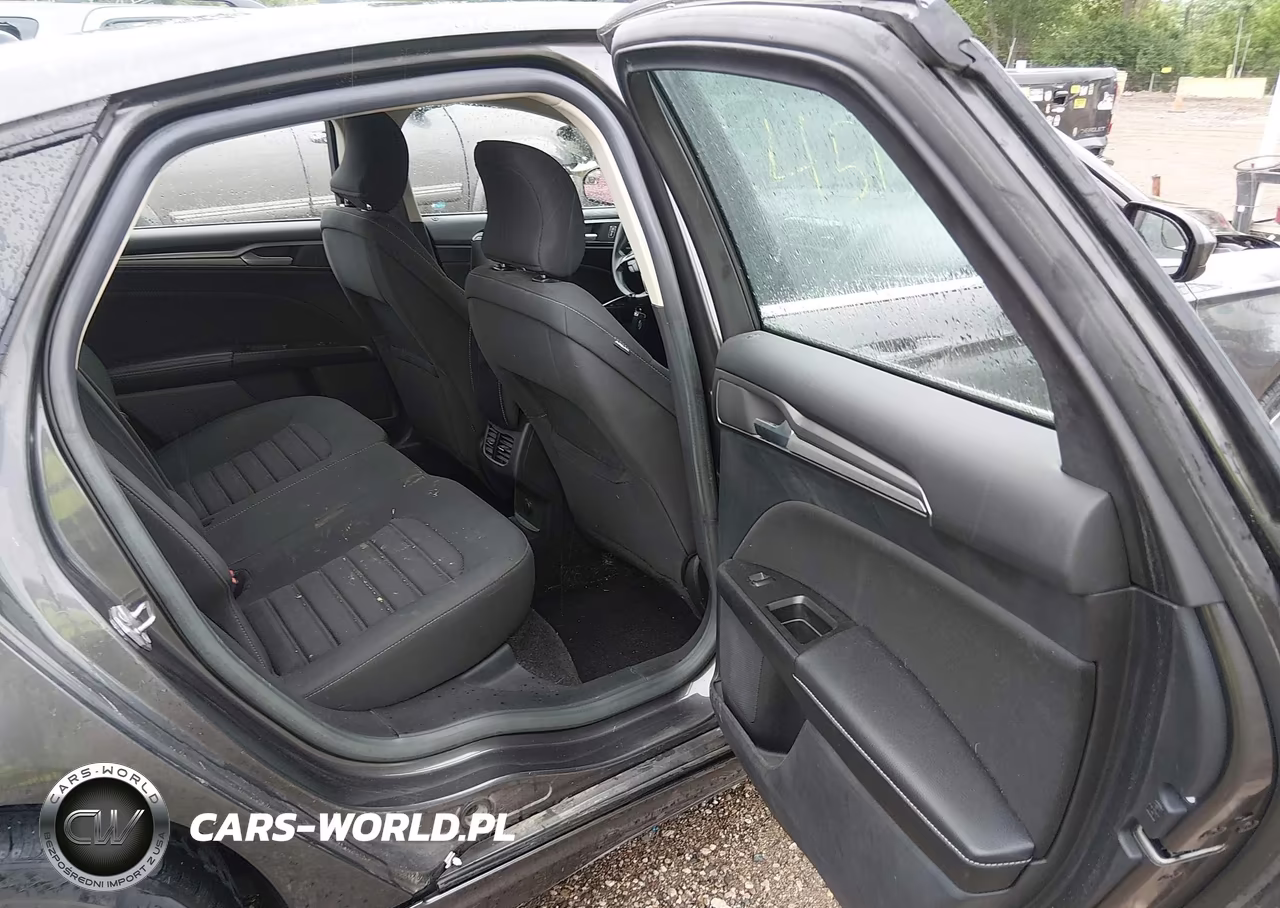 2017 Ford Fusion Se VIN:3FA6P0HD1HR137639 - 8