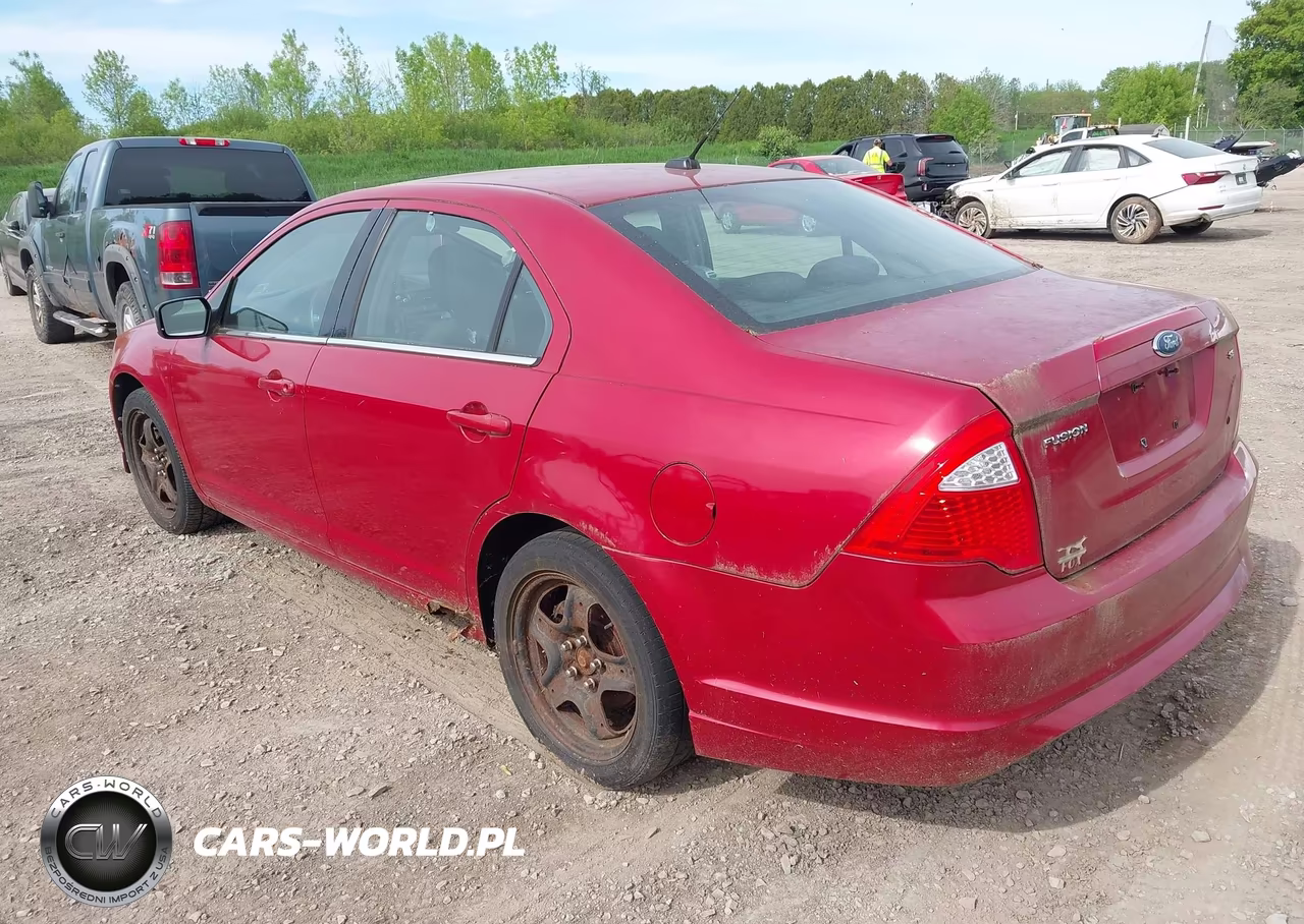 2010 Ford Fusion Se VIN:3FAHP0HA0AR243925 - 3