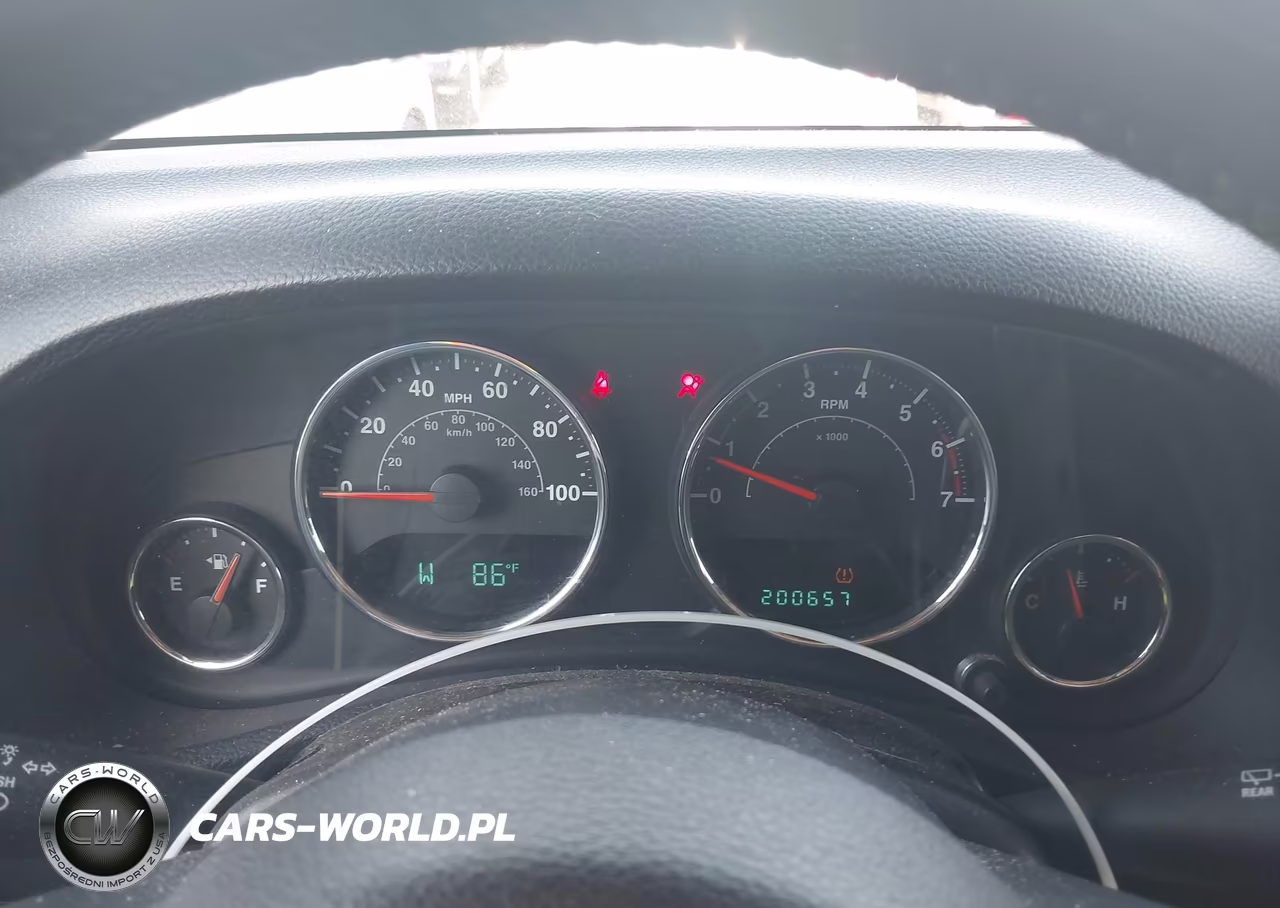 2011 Jeep Wrangler Sport VIN:1J4AA2D14BL508872 - 7