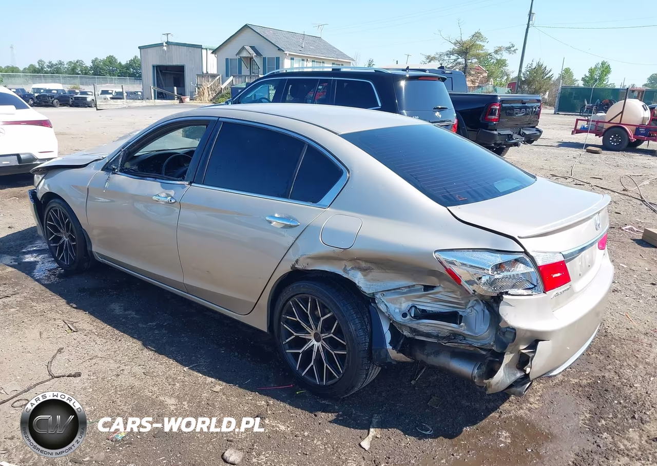 2015 Honda Accord Sport VIN:1HGCR2F50FA170204 - 3