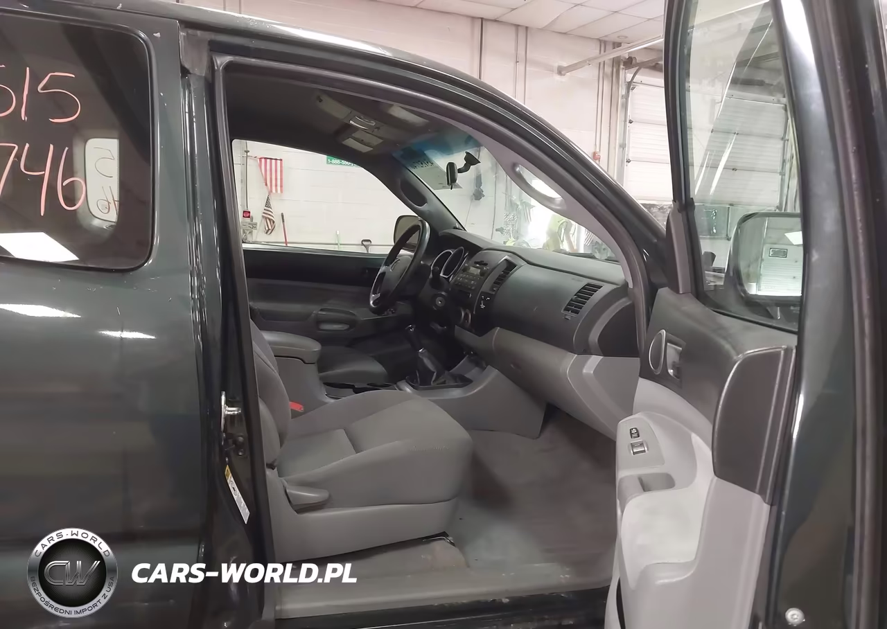 2010 Toyota Tacoma VIN:5TEUX4EN9AZ708175 - 5