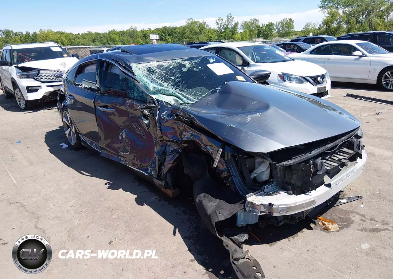 2018 Honda Accord Touring 2.0T – zdjęcie 1 z 16