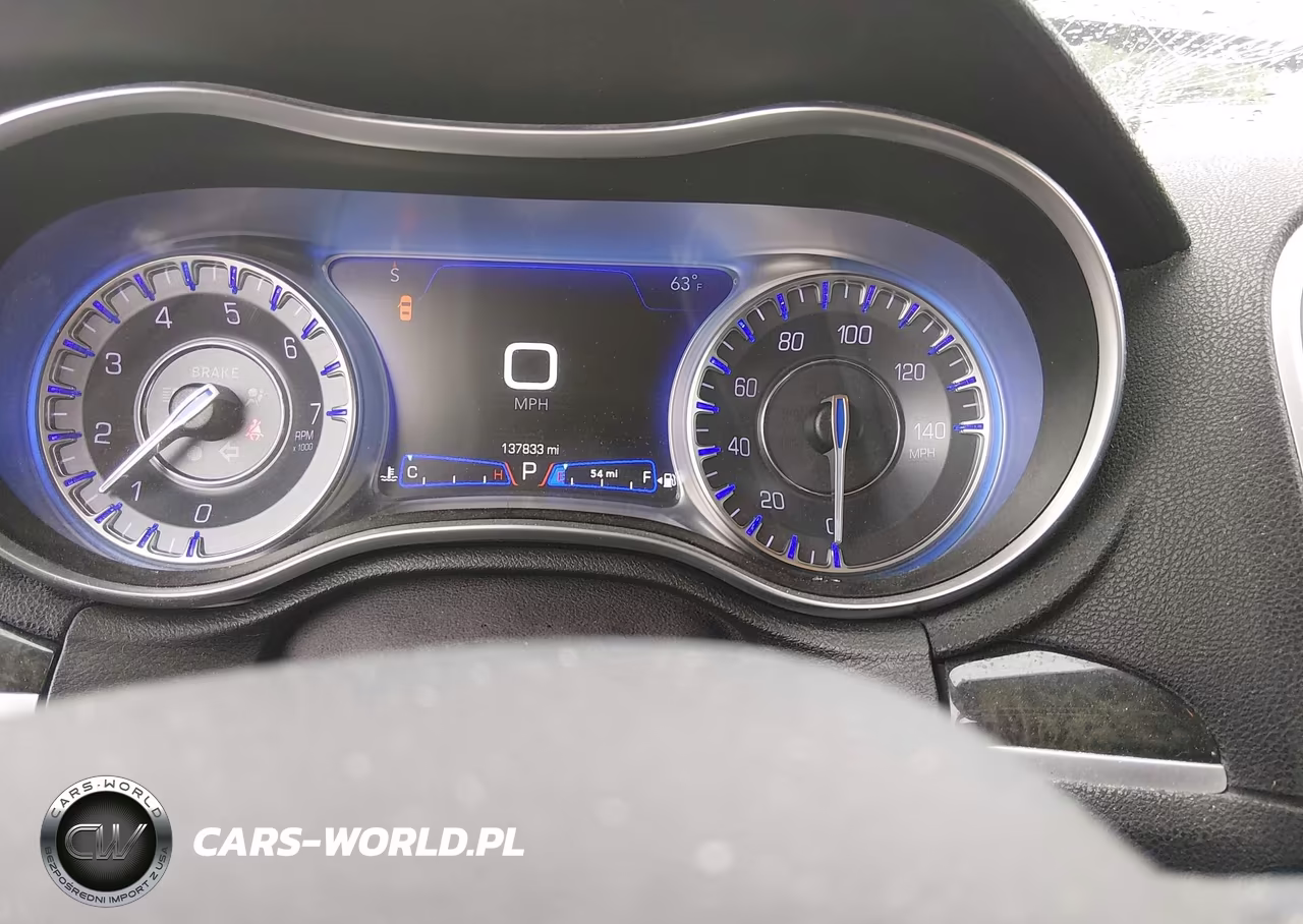 2019 Chrysler 300 Limited VIN:2C3CCAEG5KH594913 - 7