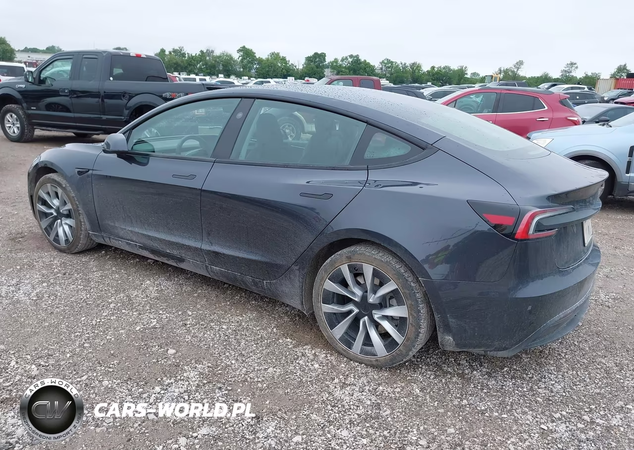 2024 Tesla Model 3 Long Range Dual Motor All-Wheel Drive VIN:5YJ3E1EB4RF788911 - 3