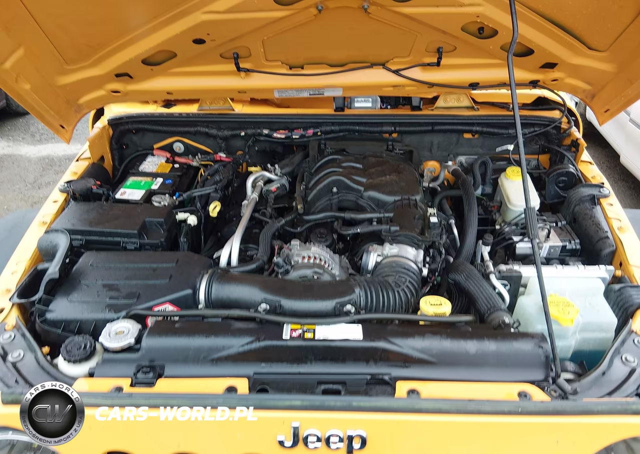 2013 Jeep Wrangler Unlimited Sport VIN:1C4HJWDG4DL502427 - 10