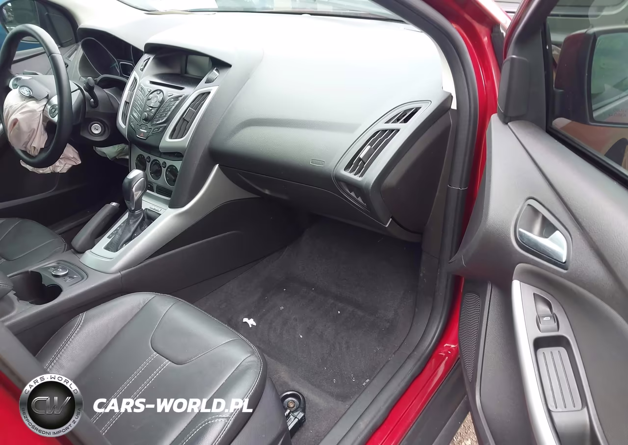 2014 Ford Focus Se VIN:1FADP3F27EL292751 - 5