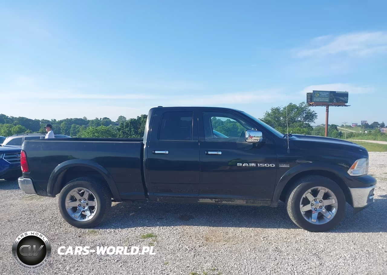 2011 Ram Ram 1500 Laramie VIN:1D7RV1GT7BS618556 - 13