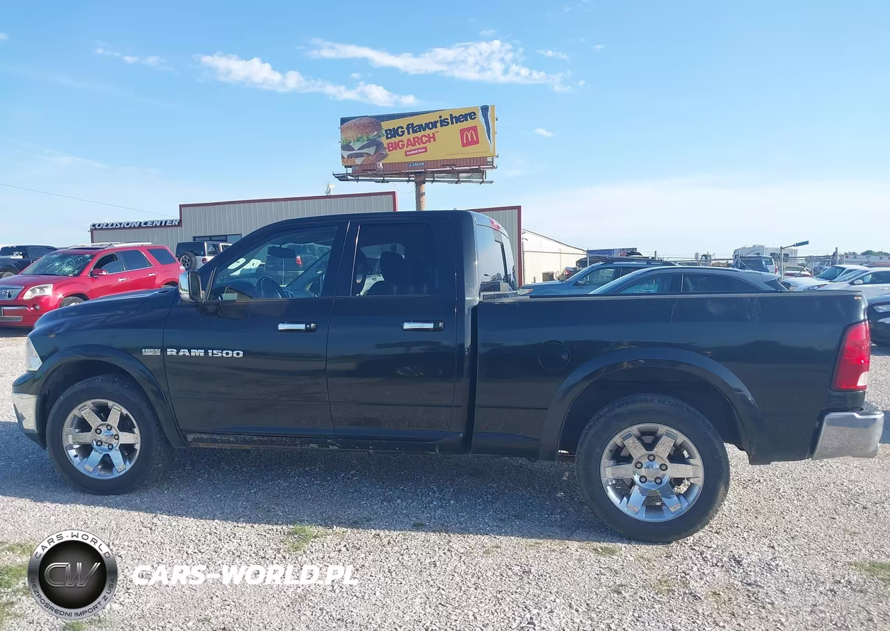 2011 Ram Ram 1500 Laramie VIN:1D7RV1GT7BS618556 - 14