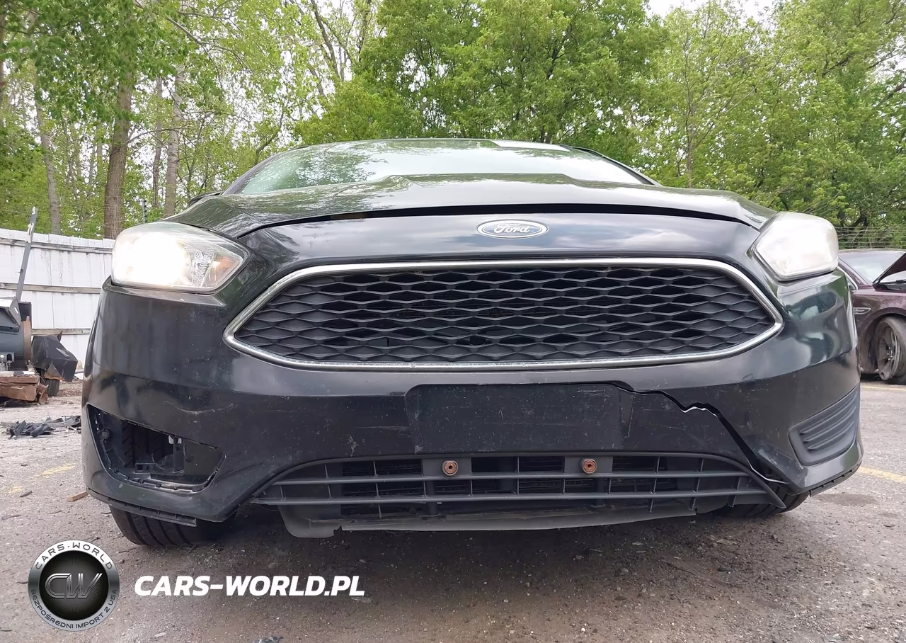 2018 Ford Focus Se VIN:1FADP3F22JL301110 - 6