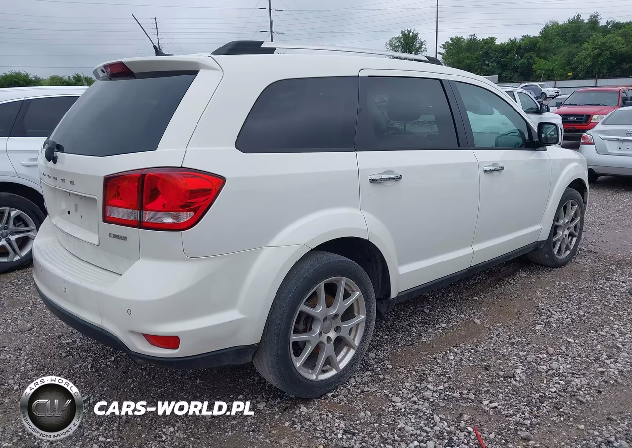 2011 Dodge Journey Crew VIN:3D4PG3FGXBT553358 - 4