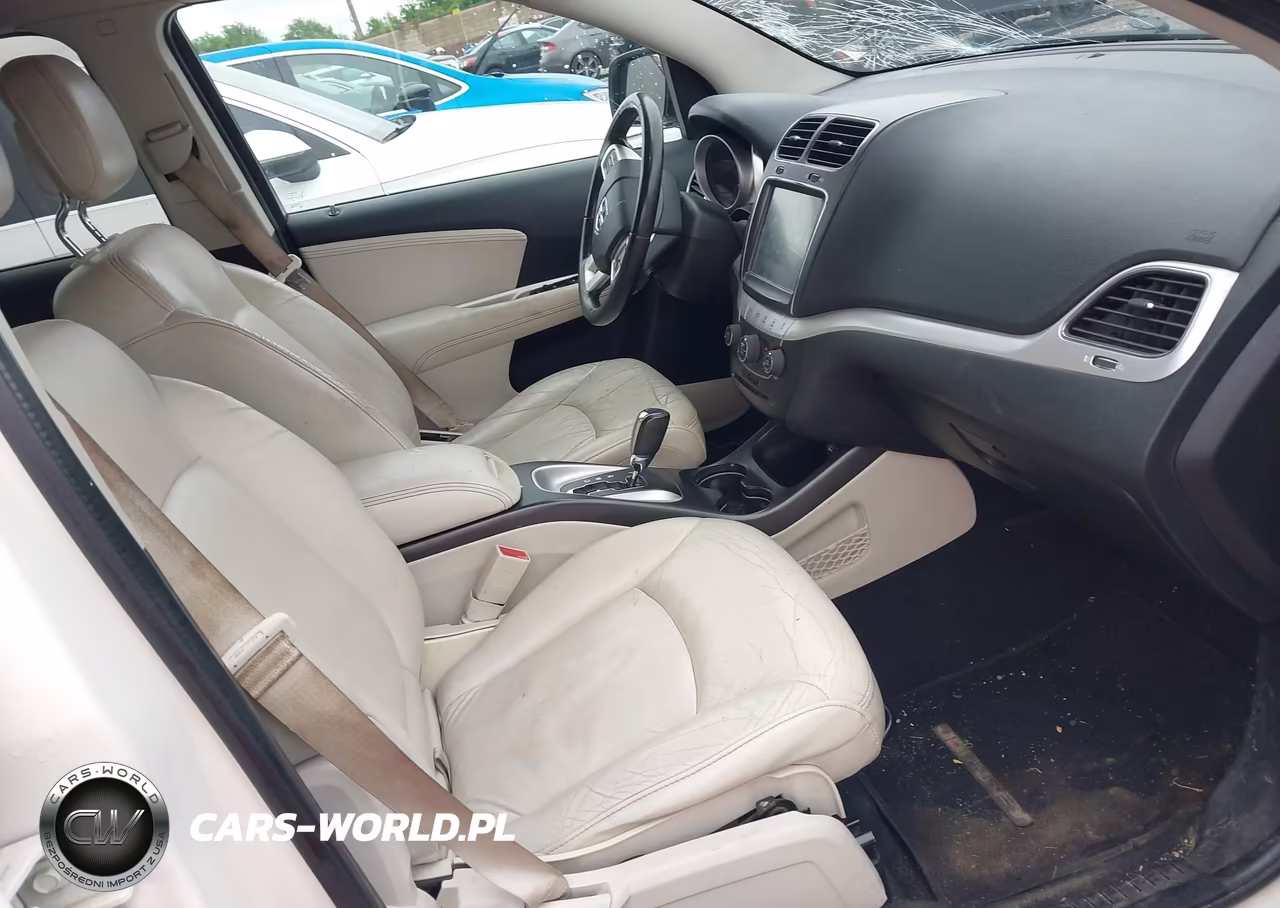 2011 Dodge Journey Crew VIN:3D4PG3FGXBT553358 - 5