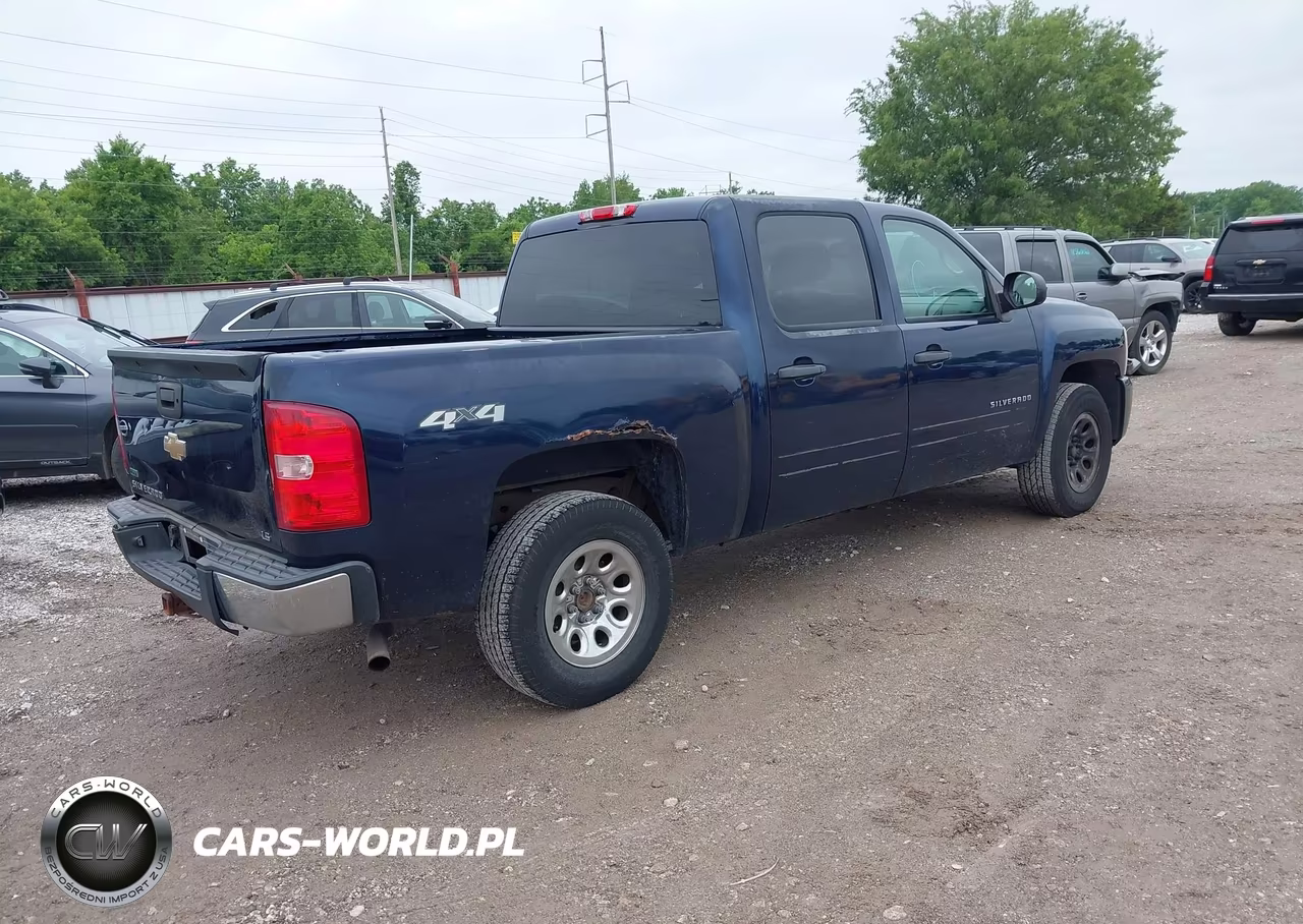 2011 Chevrolet Silverado 1500 Ls VIN:3GCPKREA9BG274262 - 4