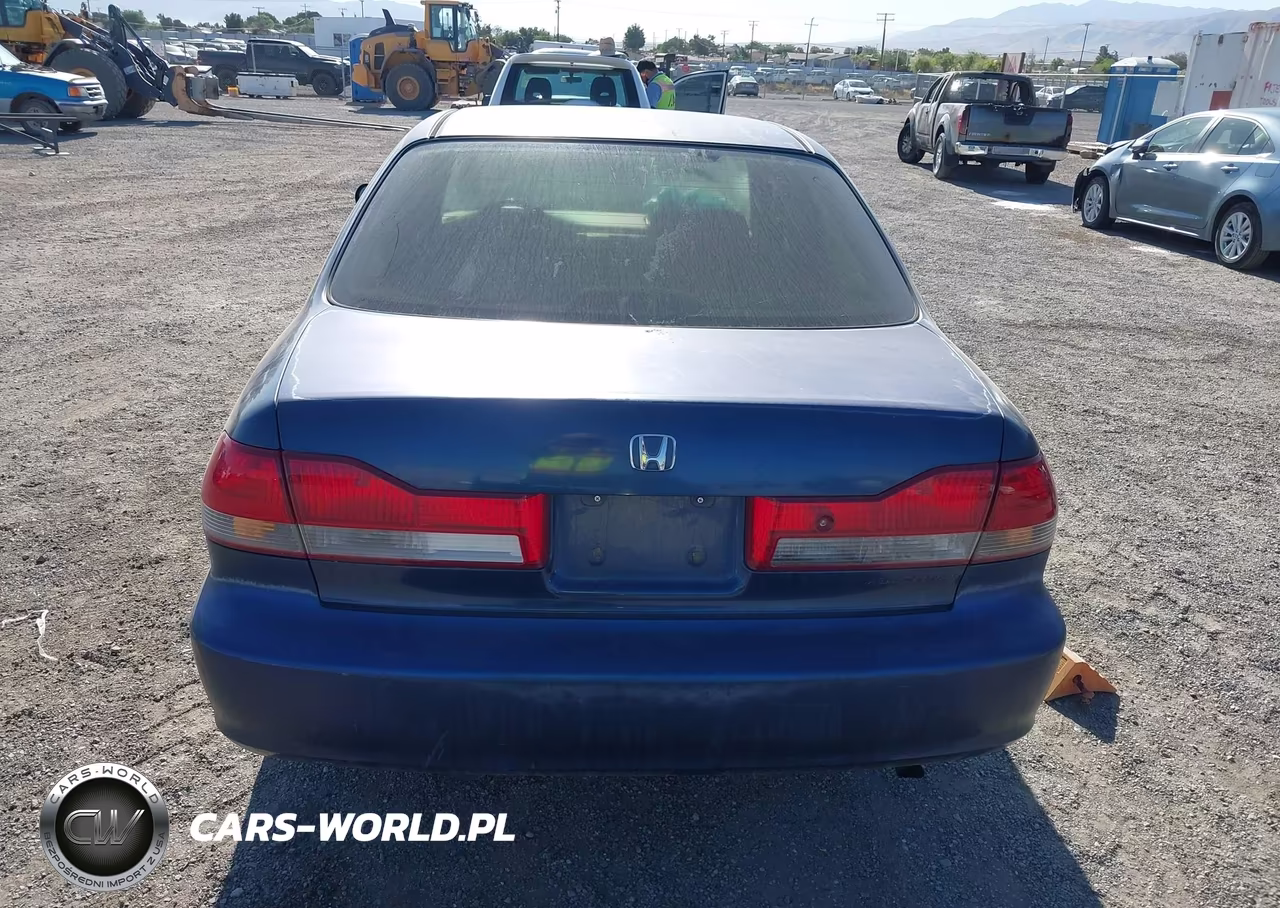 2002 Honda Accord 2.3 Vp VIN:1HGCF86662A123550 - 15