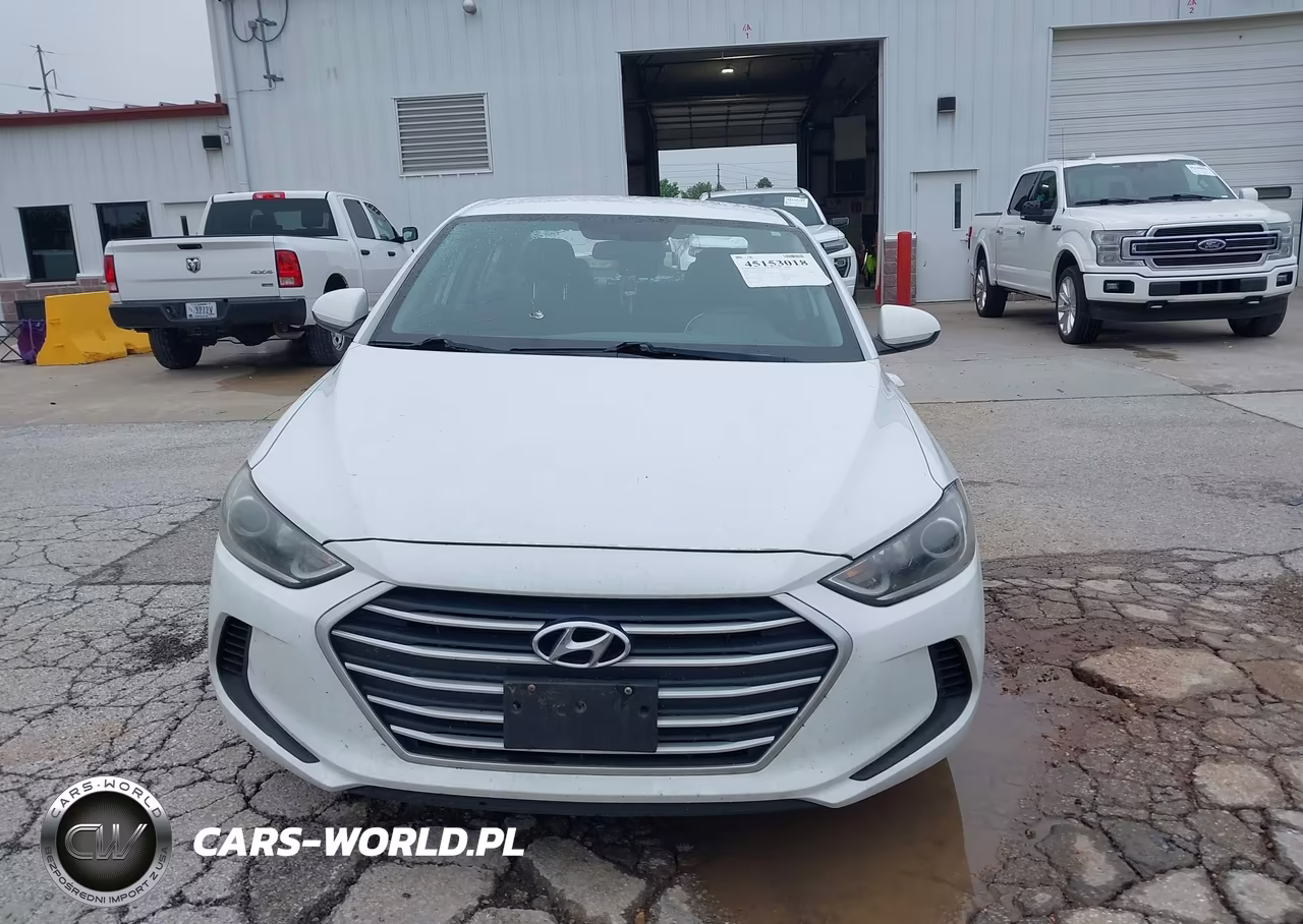 2018 Hyundai Elantra Sel VIN:5NPD84LF5JH339097 - 12