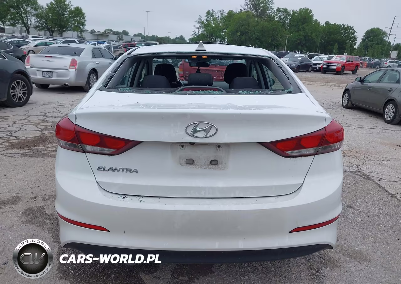 2018 Hyundai Elantra Sel VIN:5NPD84LF5JH339097 - 16