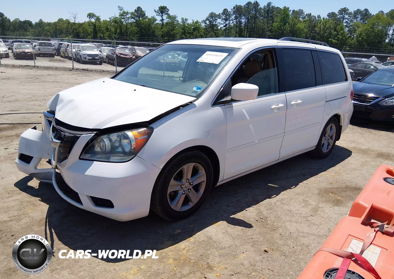 2010 Honda Odyssey Touring VIN:5FNRL3H90AB037250 - 2