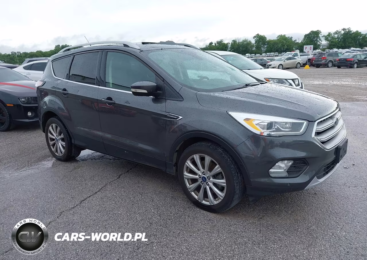 2018 Ford Escape Titanium – zdjęcie 1 z 17