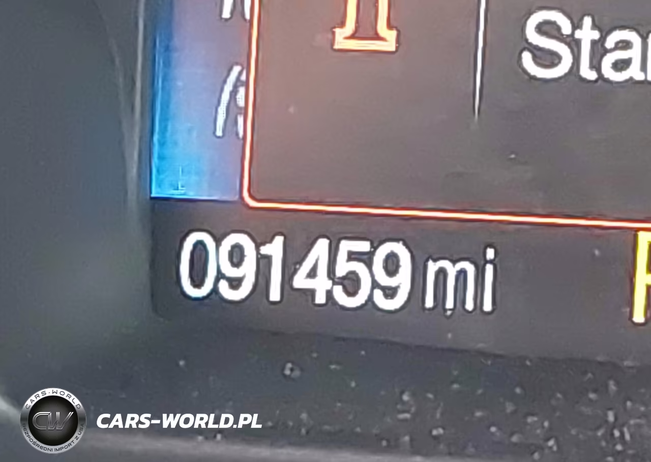 2018 Ford Escape Titanium VIN:1FMCU9J9XJUC89395 - 16