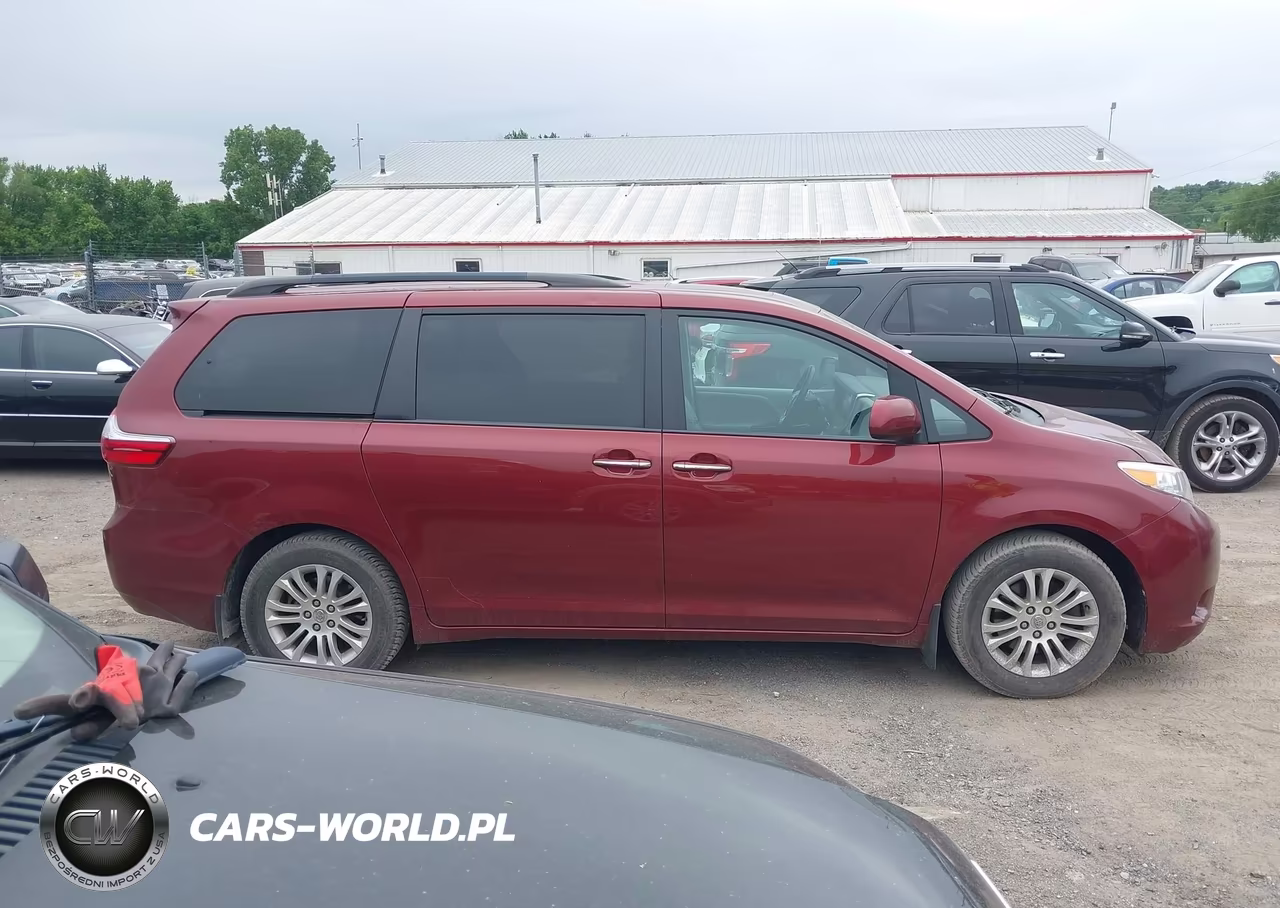 2015 Toyota Sienna Xle 8 Passenger VIN:5TDYK3DC4FS609083 - 13