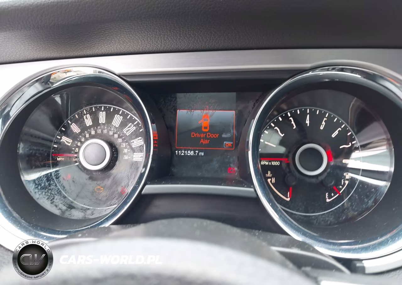 2014 Ford Mustang V6 Premium VIN:1ZVBP8AM2E5218808 - 7