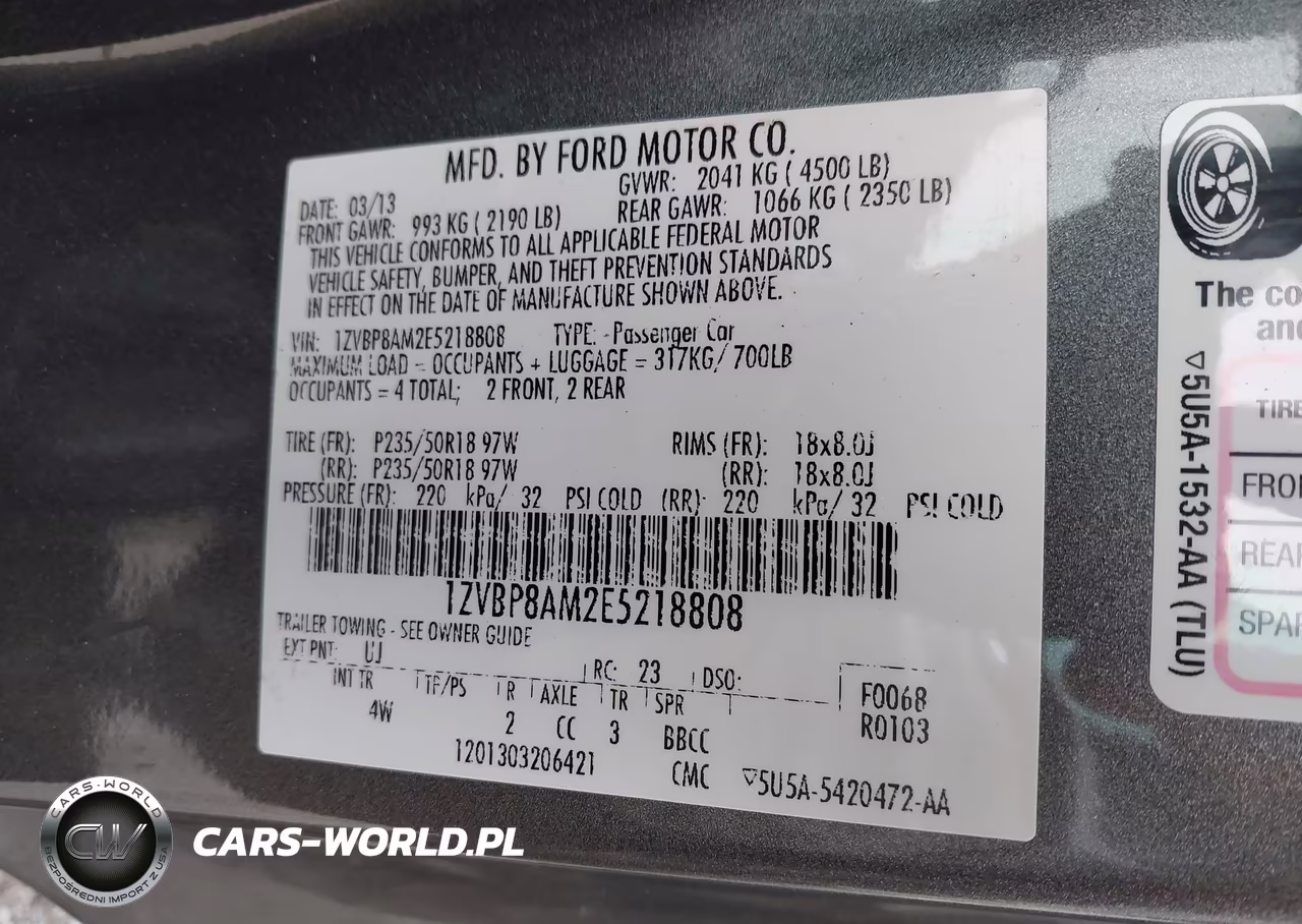 2014 Ford Mustang V6 Premium VIN:1ZVBP8AM2E5218808 - 9