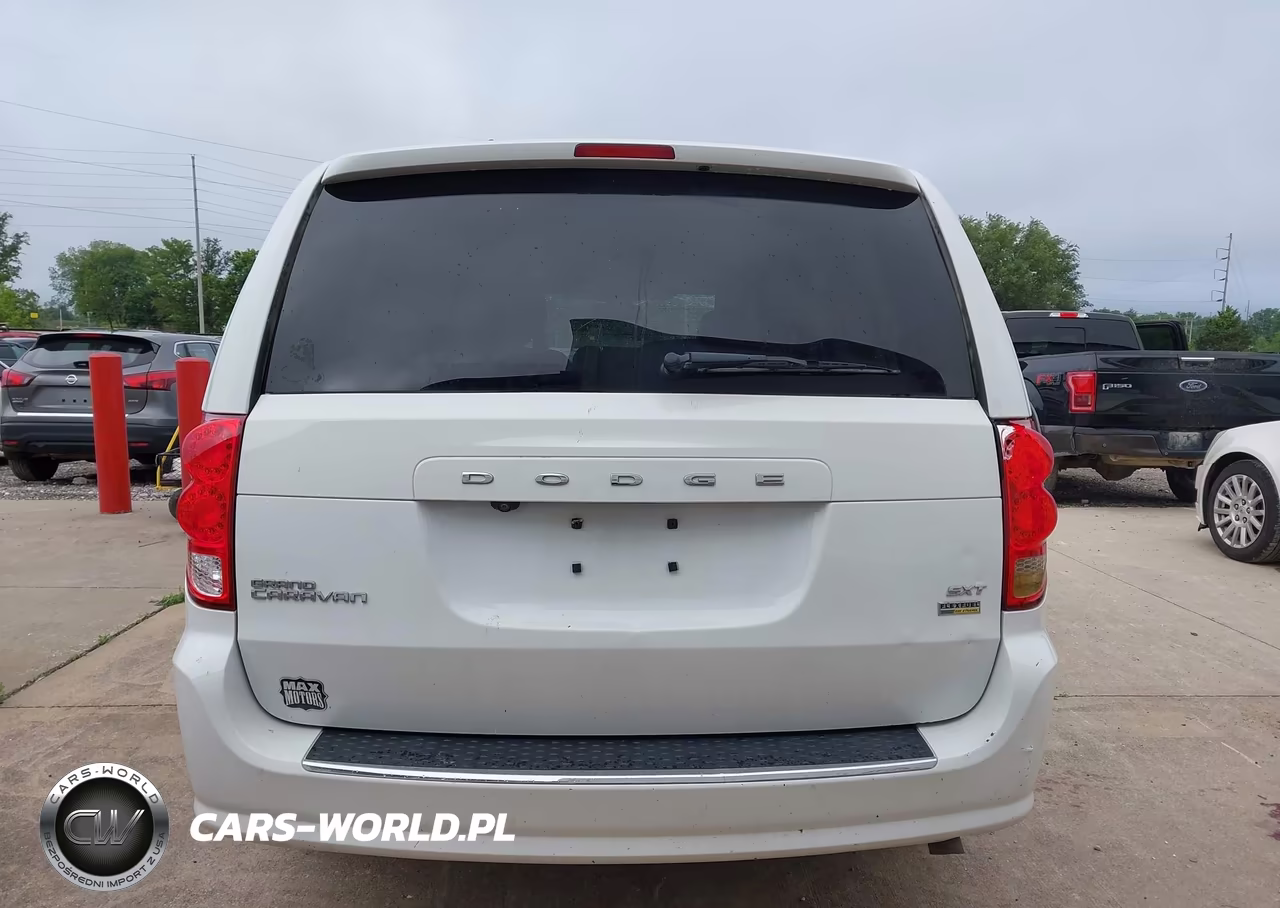 2019 Dodge Grand Caravan Sxt VIN:2C4RDGCG7KR601623 - 16