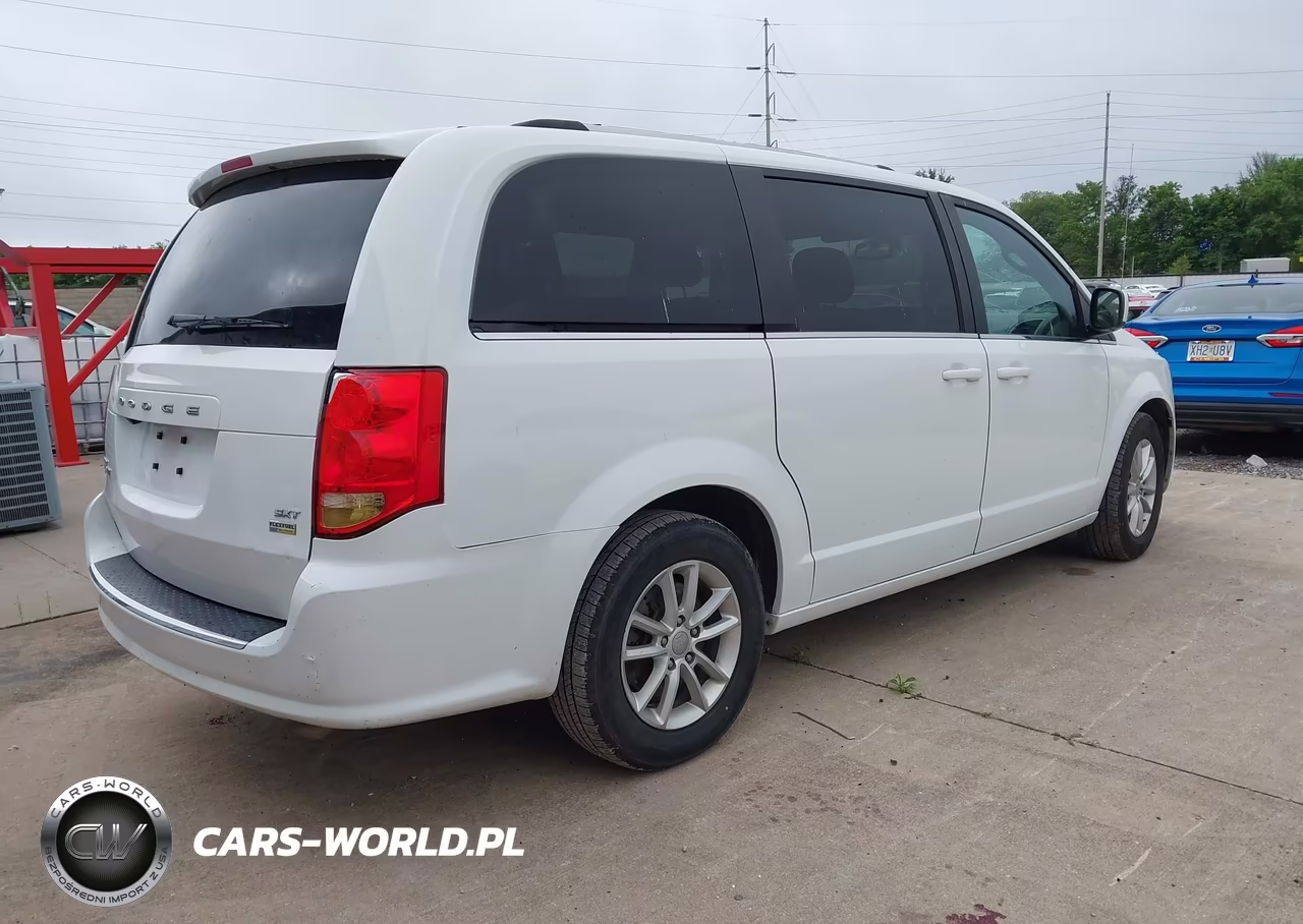 2019 Dodge Grand Caravan Sxt VIN:2C4RDGCG7KR601623 - 4