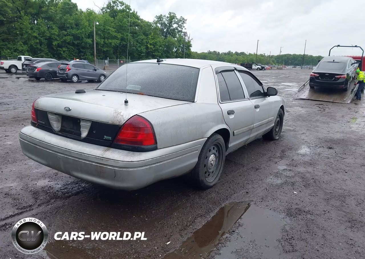 2010 Ford Crown Victoria Police-Police Interceptor VIN:2FABP7BV2AX122177 - 4