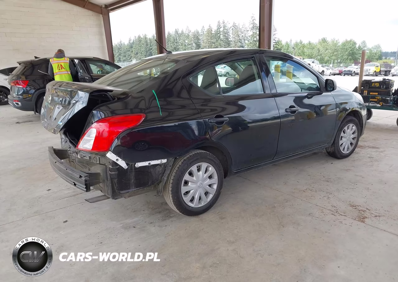 2014 Nissan Versa 1.6 S VIN:3N1CN7AP5EL860475 - 4