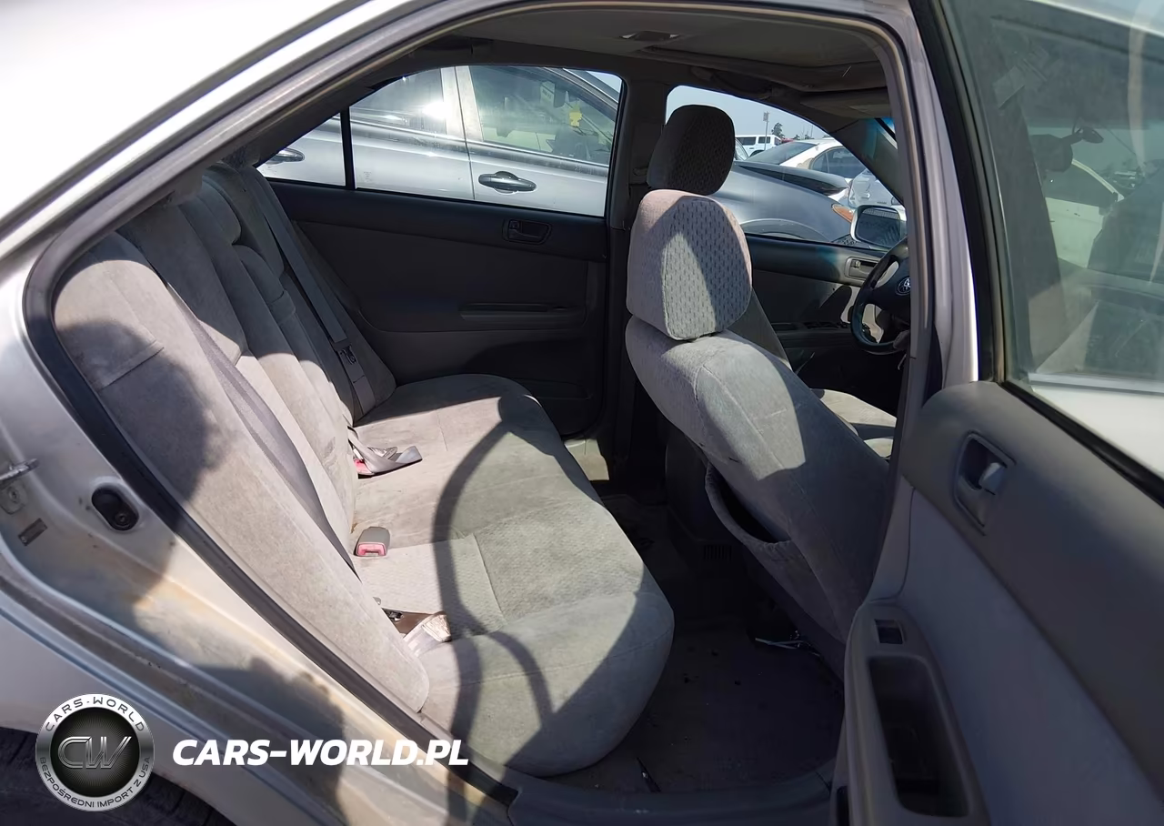 2004 Toyota Camry Le VIN:4T1BE32K04U912034 - 8