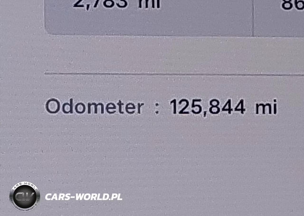 2014 Tesla Model S VIN:5YJSA1S16EFP52389 - 15