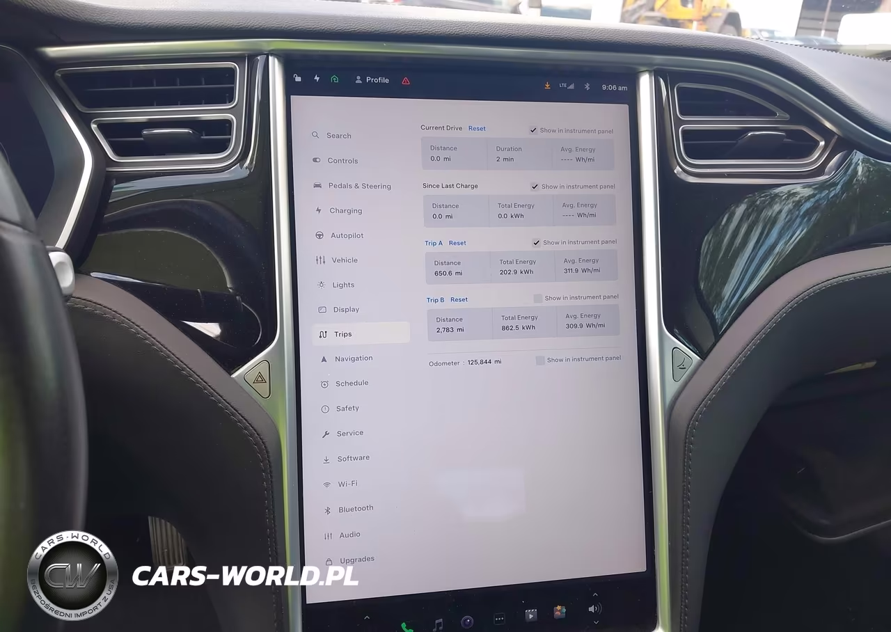2014 Tesla Model S VIN:5YJSA1S16EFP52389 - 18